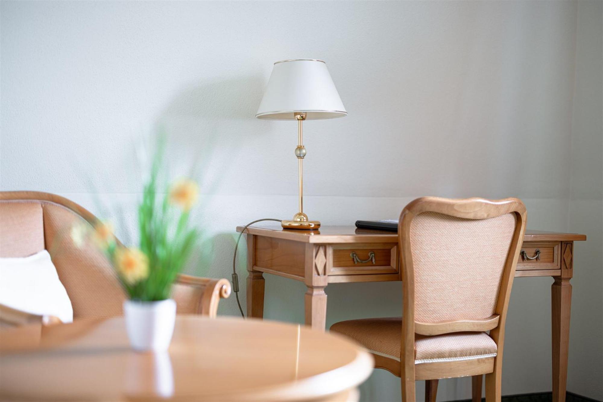 Kurhaus Dr. Petershofer Hotel Wolfsegg am Hausruck Ngoại thất bức ảnh