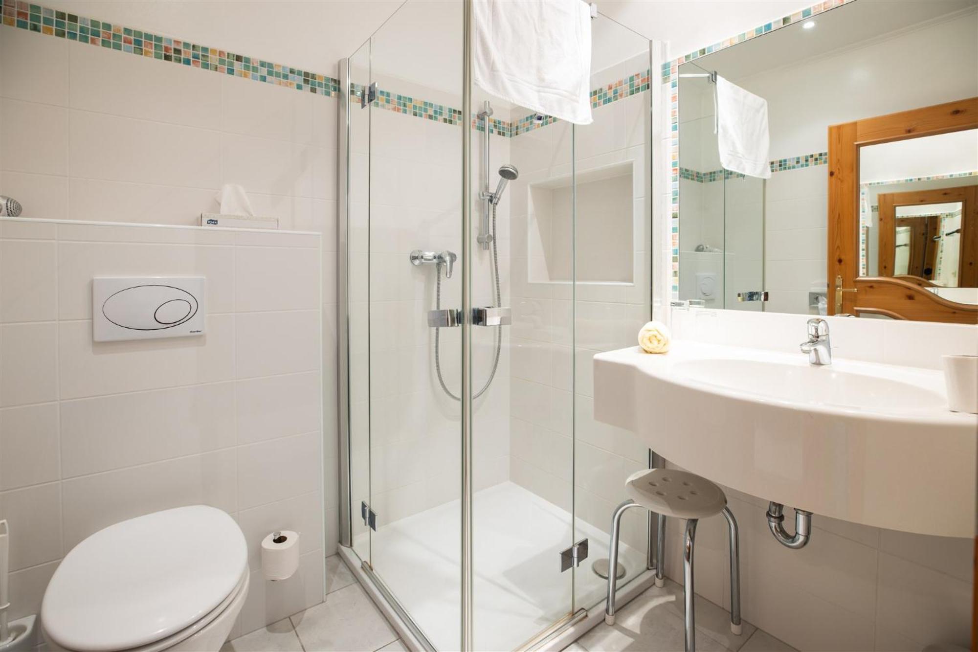 Kurhaus Dr. Petershofer Hotel Wolfsegg am Hausruck Ngoại thất bức ảnh